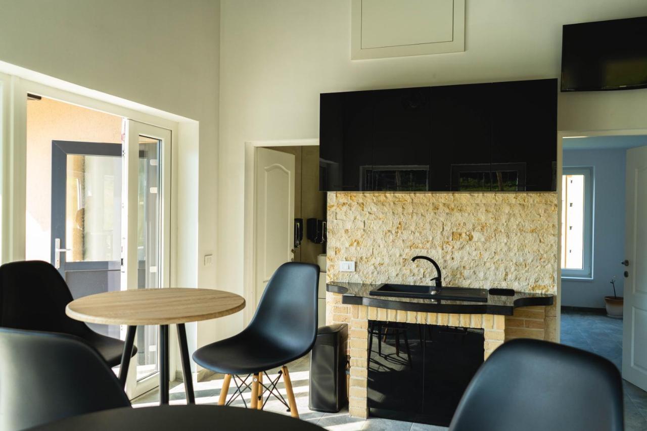 Velvet Home ヴァトラ・ドルネイ エクステリア 写真
